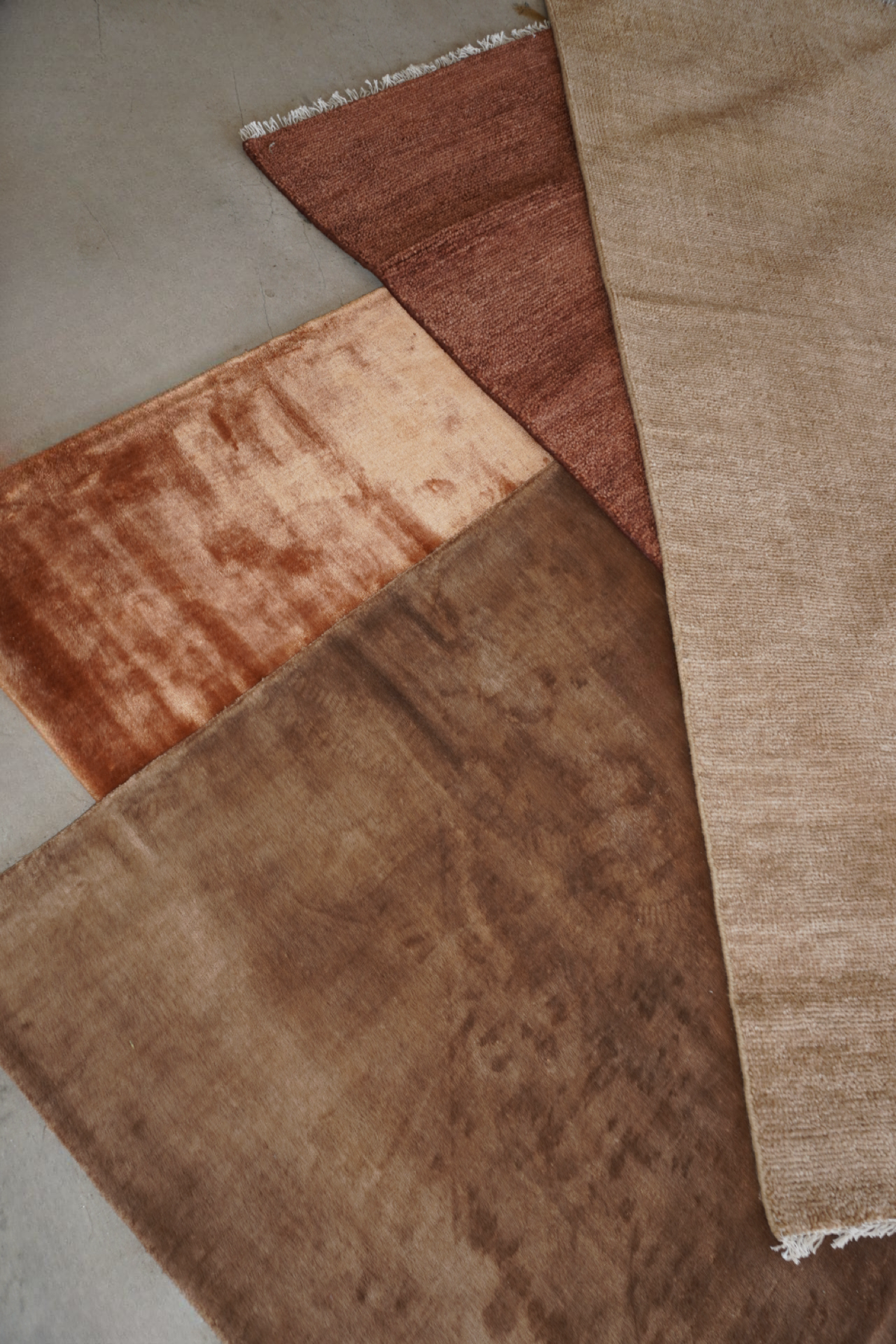 Solid & Plain Rug
