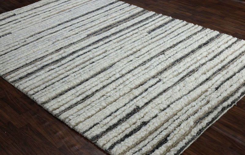 White-light Grey Moroccan Rug Hand Knotted Wool - We can Customize in any Size