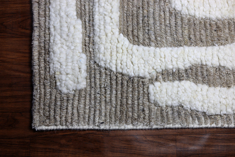 White & Beige Moroccan Rug 