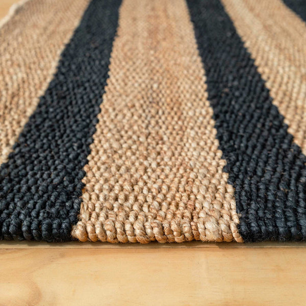 Braided & Black Woven Rug | Jute Woven Rug | ROYAL COTTAGE