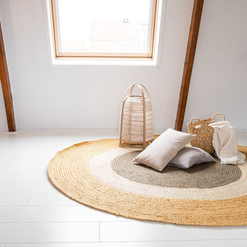 White & Gray Jute Round Rug